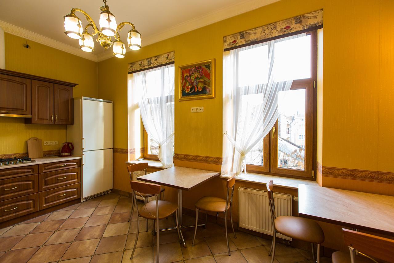 10 Rooms Lvov Exteriér fotografie