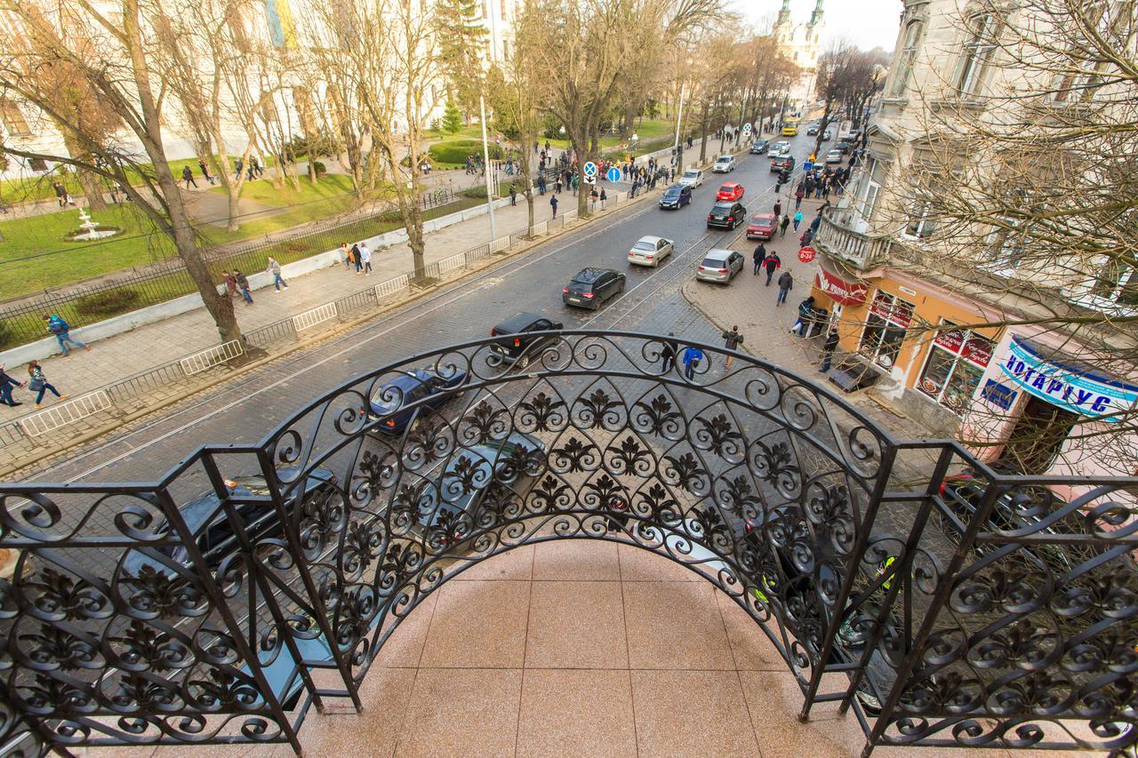 10 Rooms Lvov Exteriér fotografie